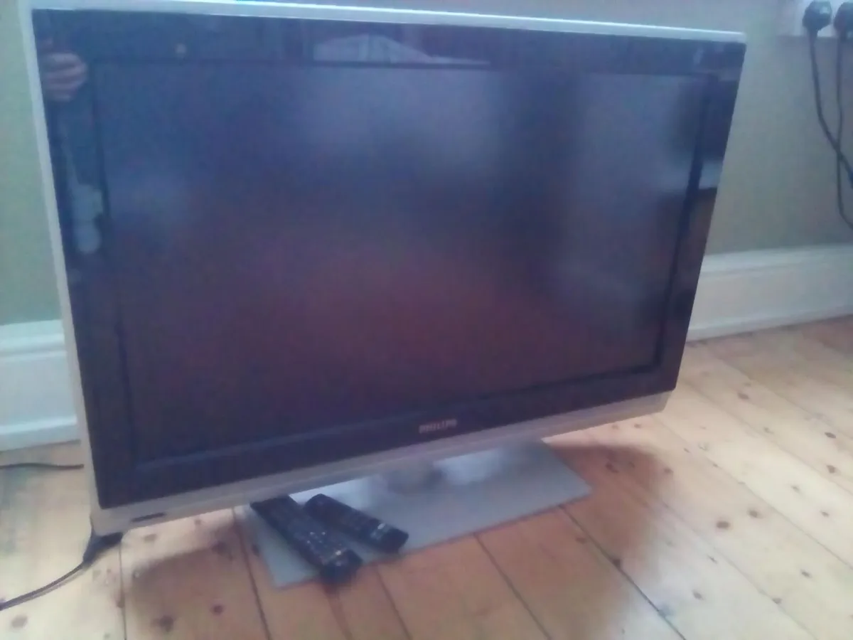 TELEVISION - Image 1