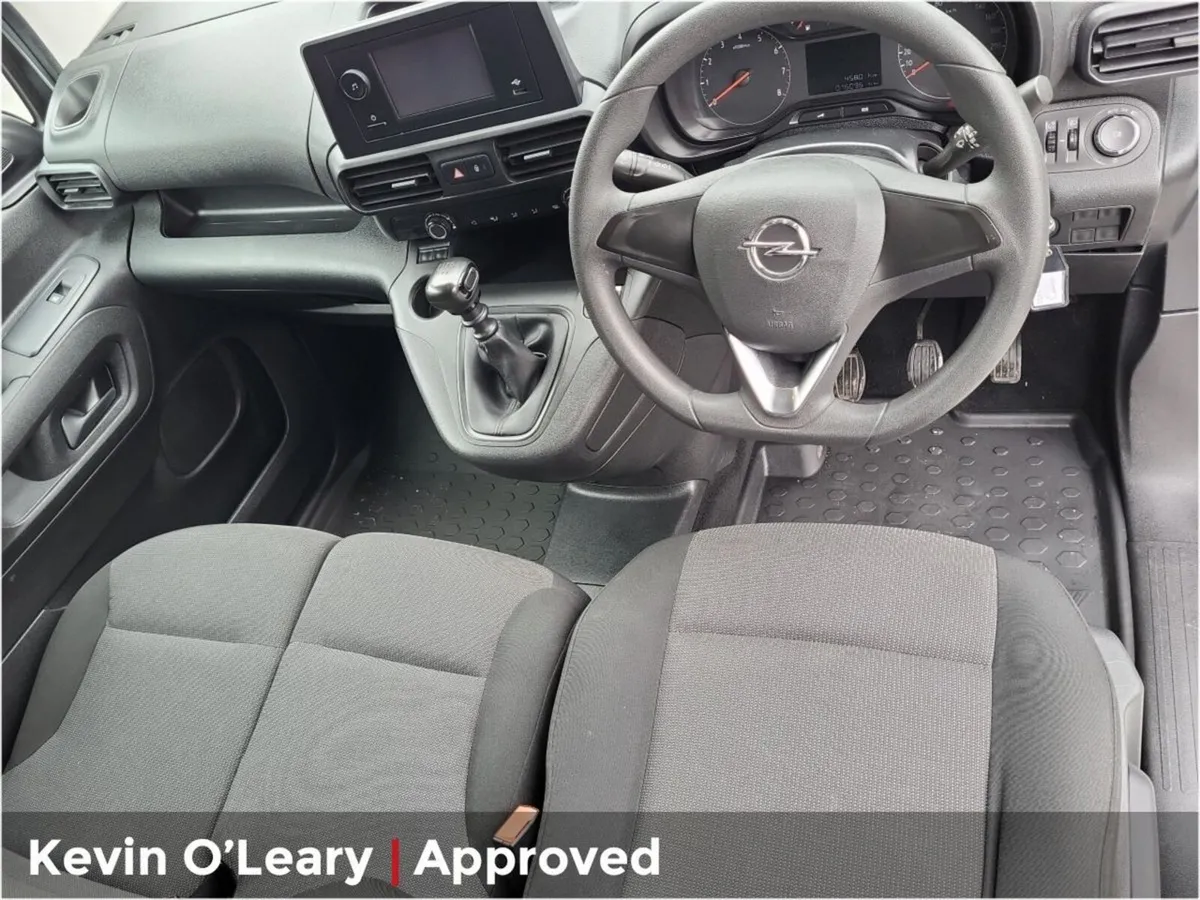 Opel Combo COMBO L1H1-1.5 100BHP -DSL-6SP-M - Image 4