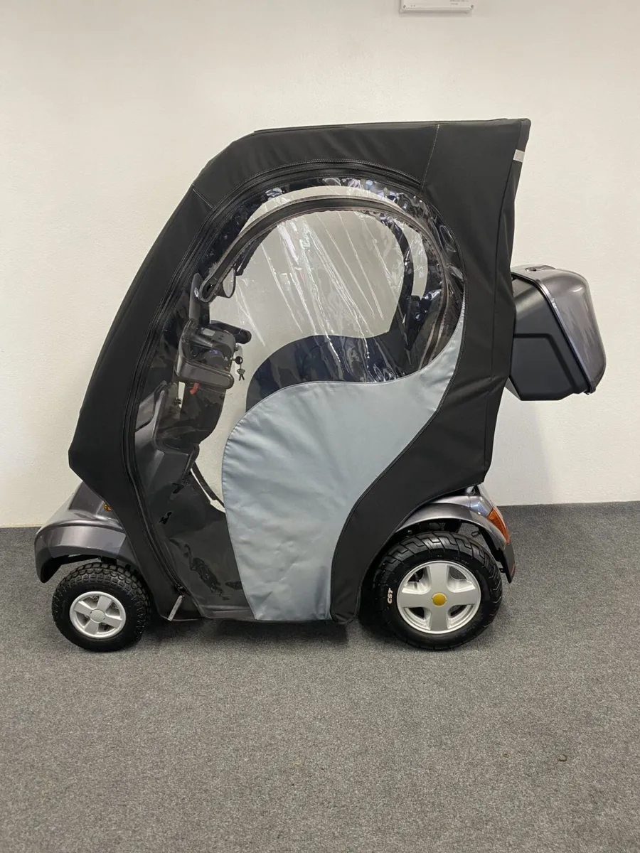 EX DEMO TGA Breeze with Canopy mobility scooter - Image 2