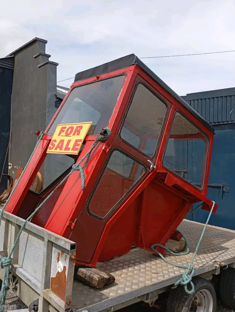 Cab for 135 or 35 - Image 2