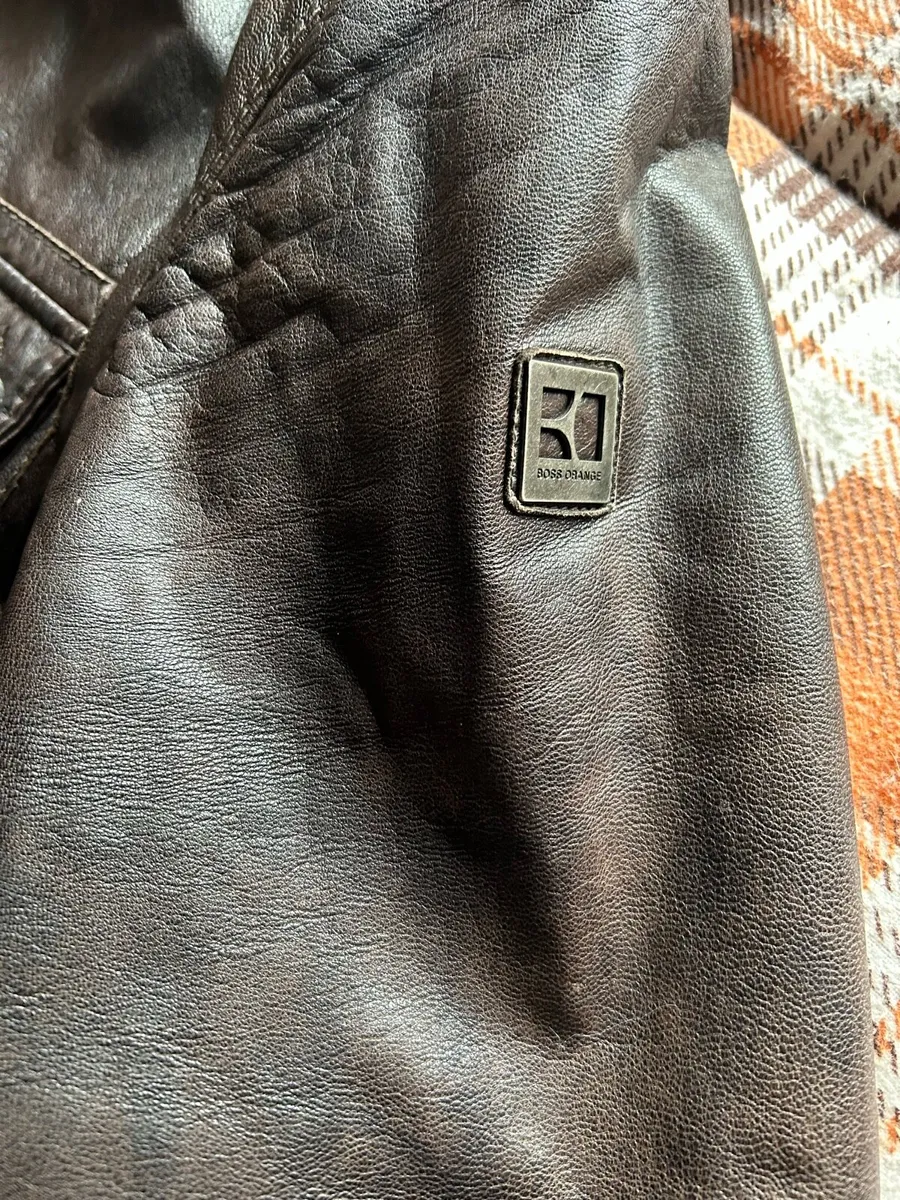 Hugo boss leather jacket - Image 2