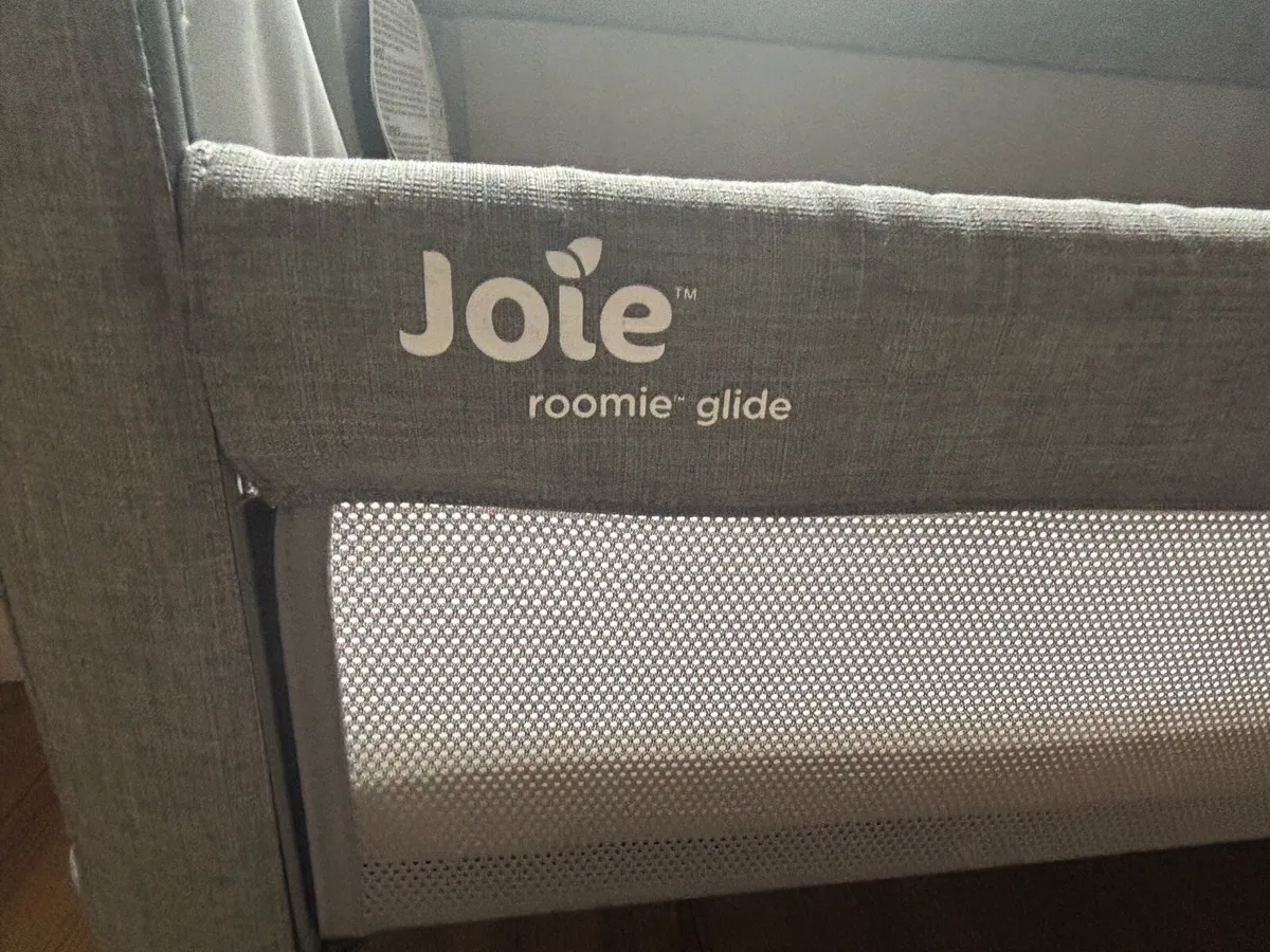 Joie glide next to me crib - Image 1