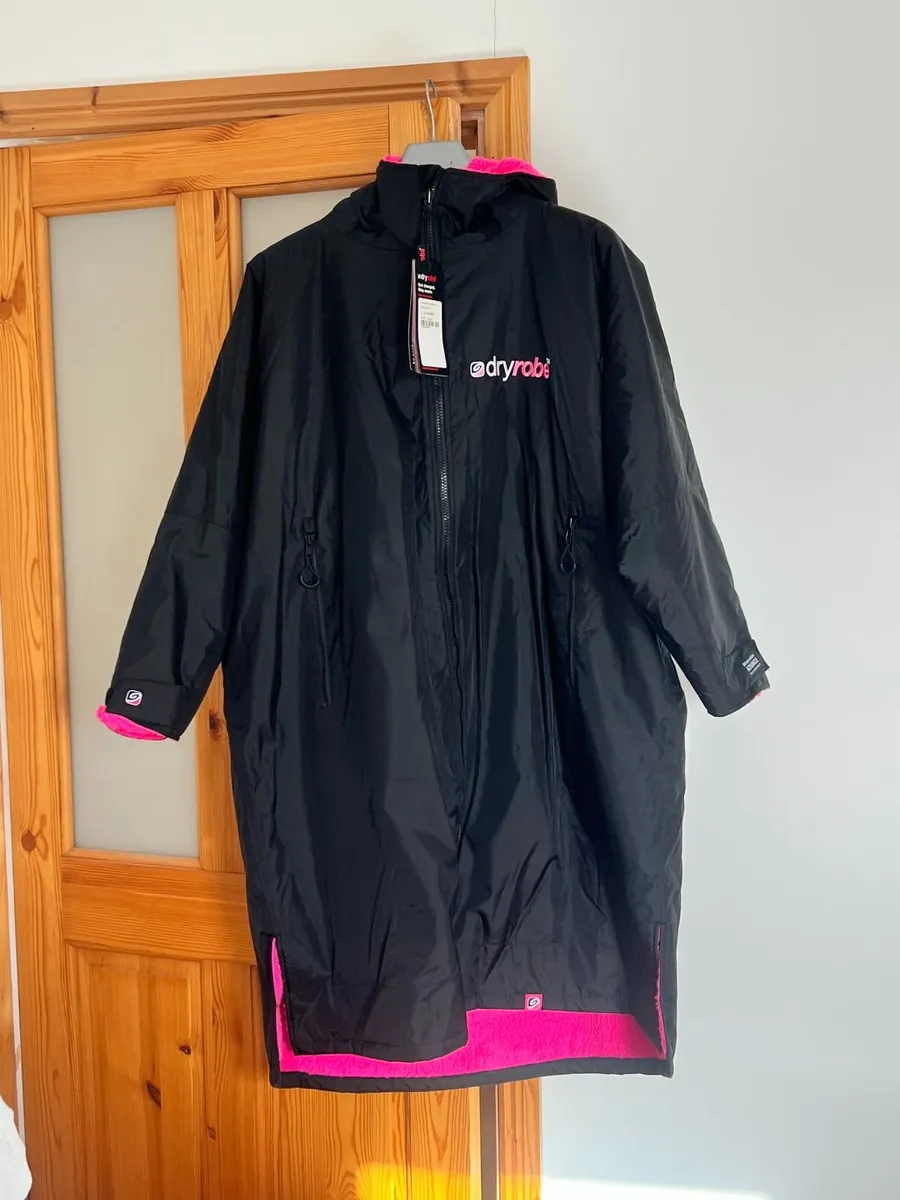 Adult & Kids Dryrobes - Image 1