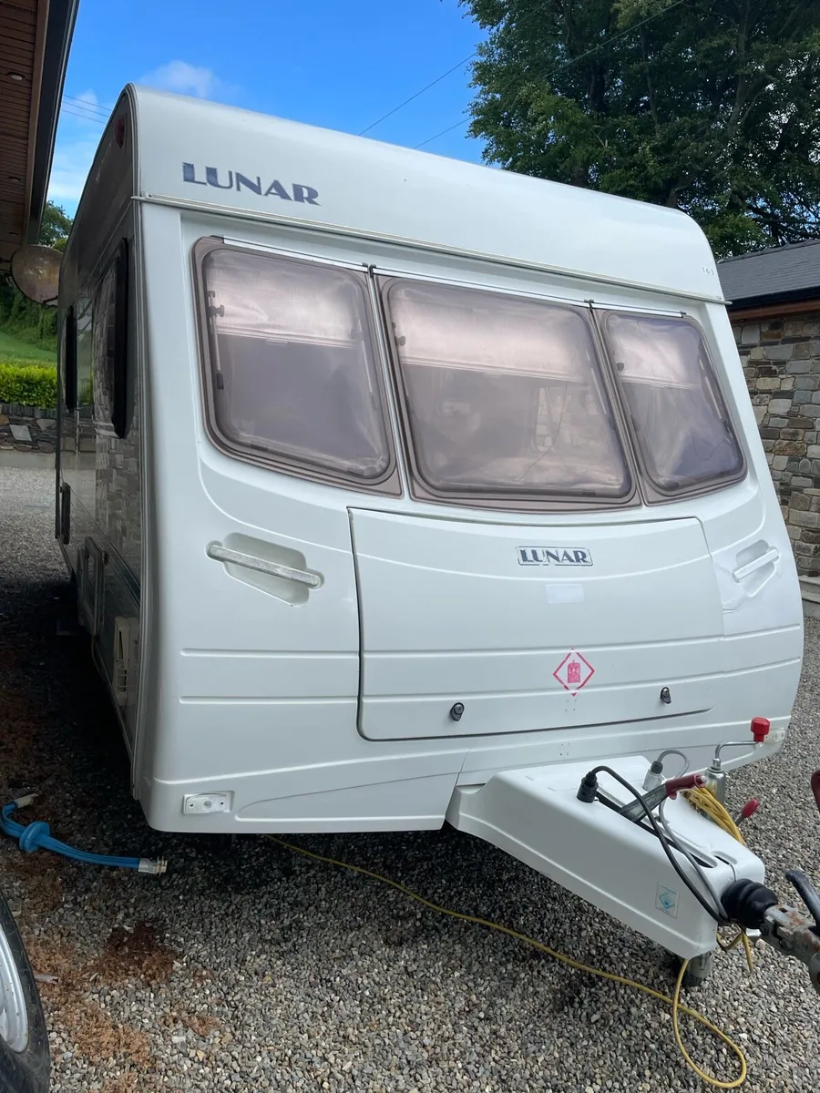 4 berth lunar Caravan - Image 2