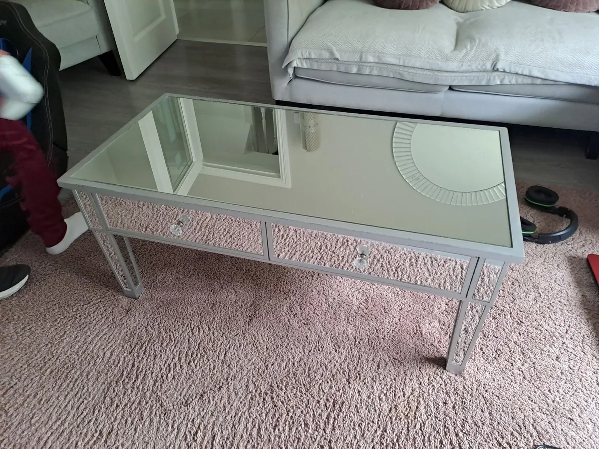 Coffee table - Image 2