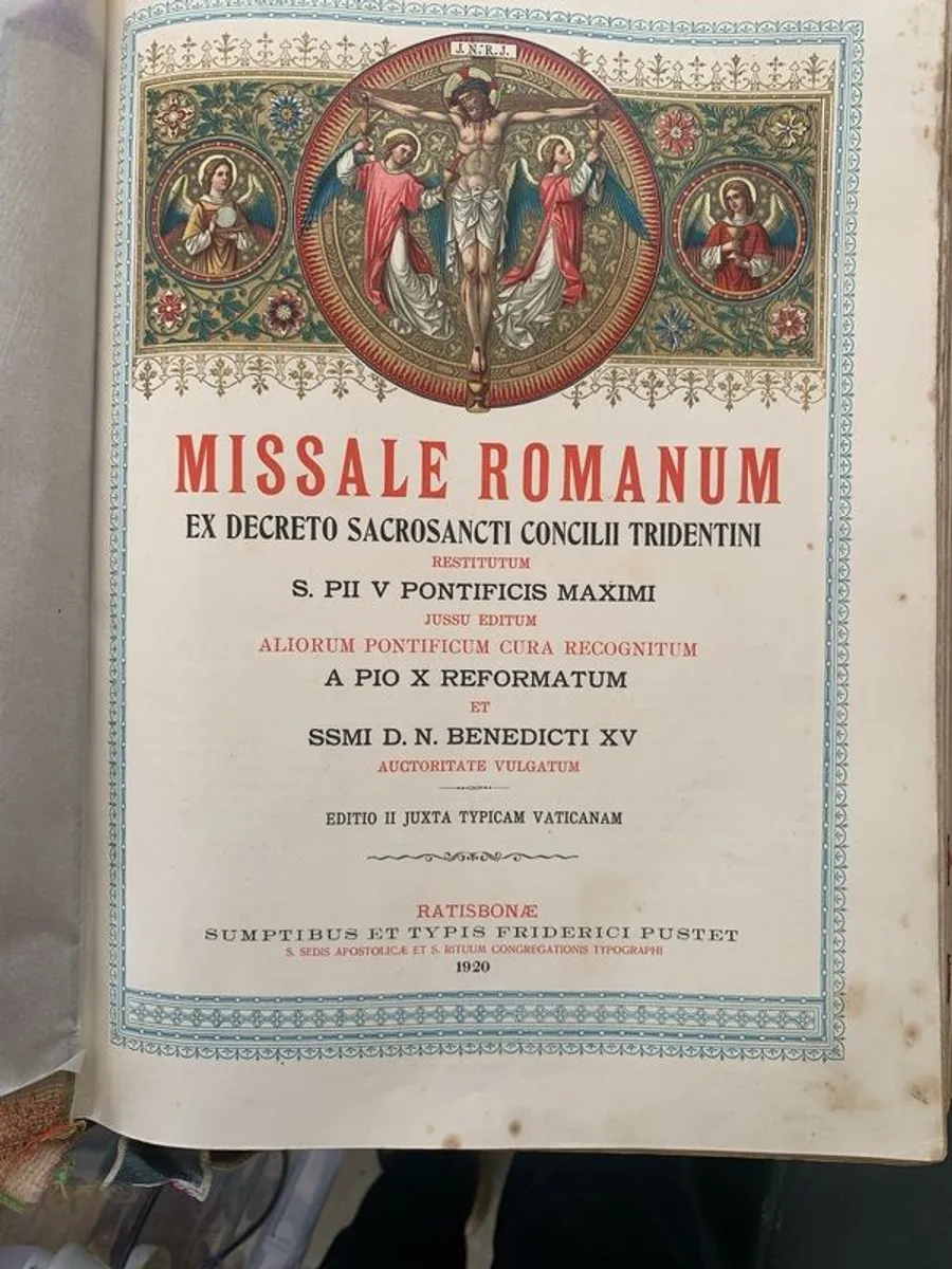 Latin Bible - Image 4