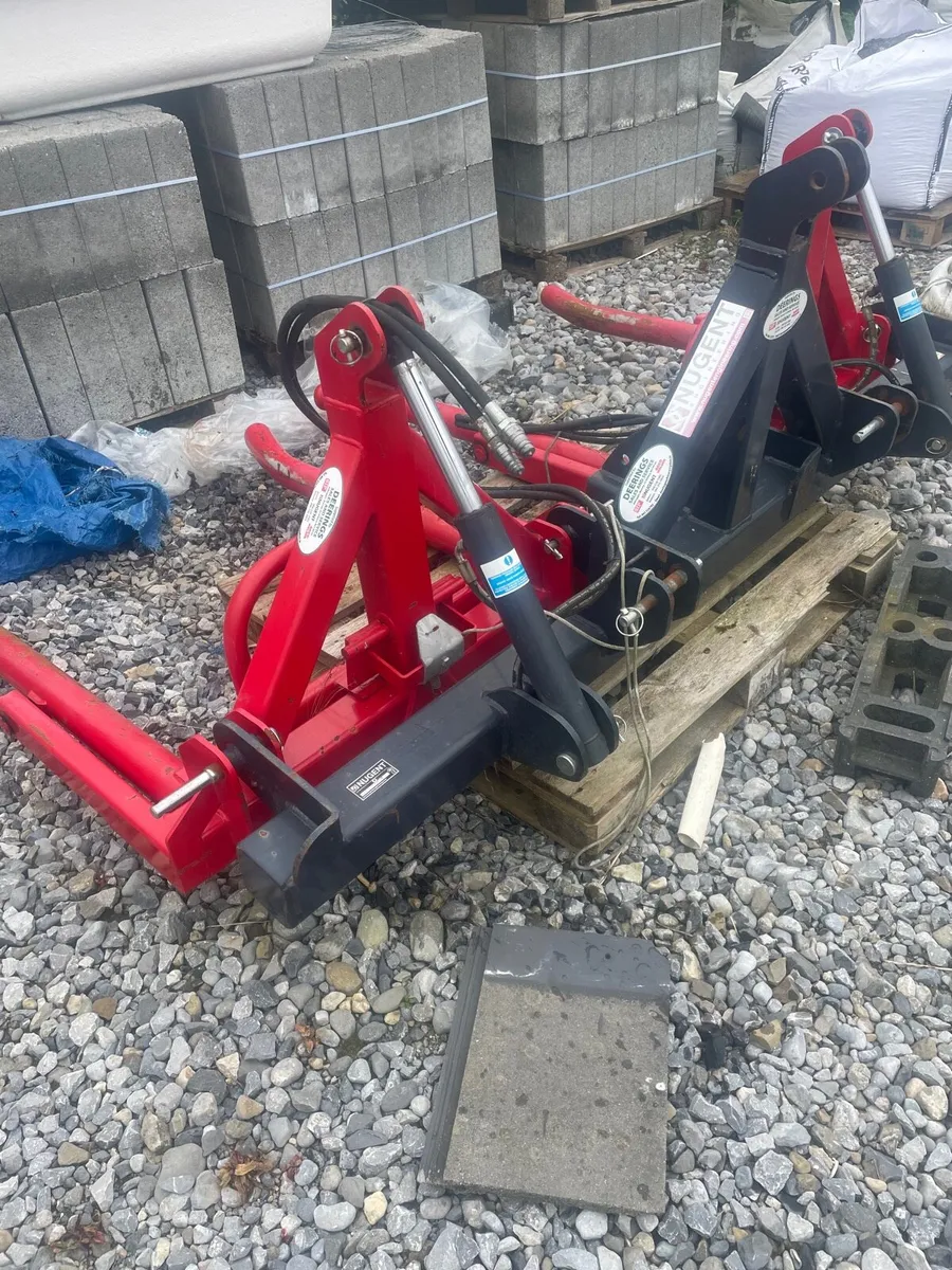 Bale handler - Image 1