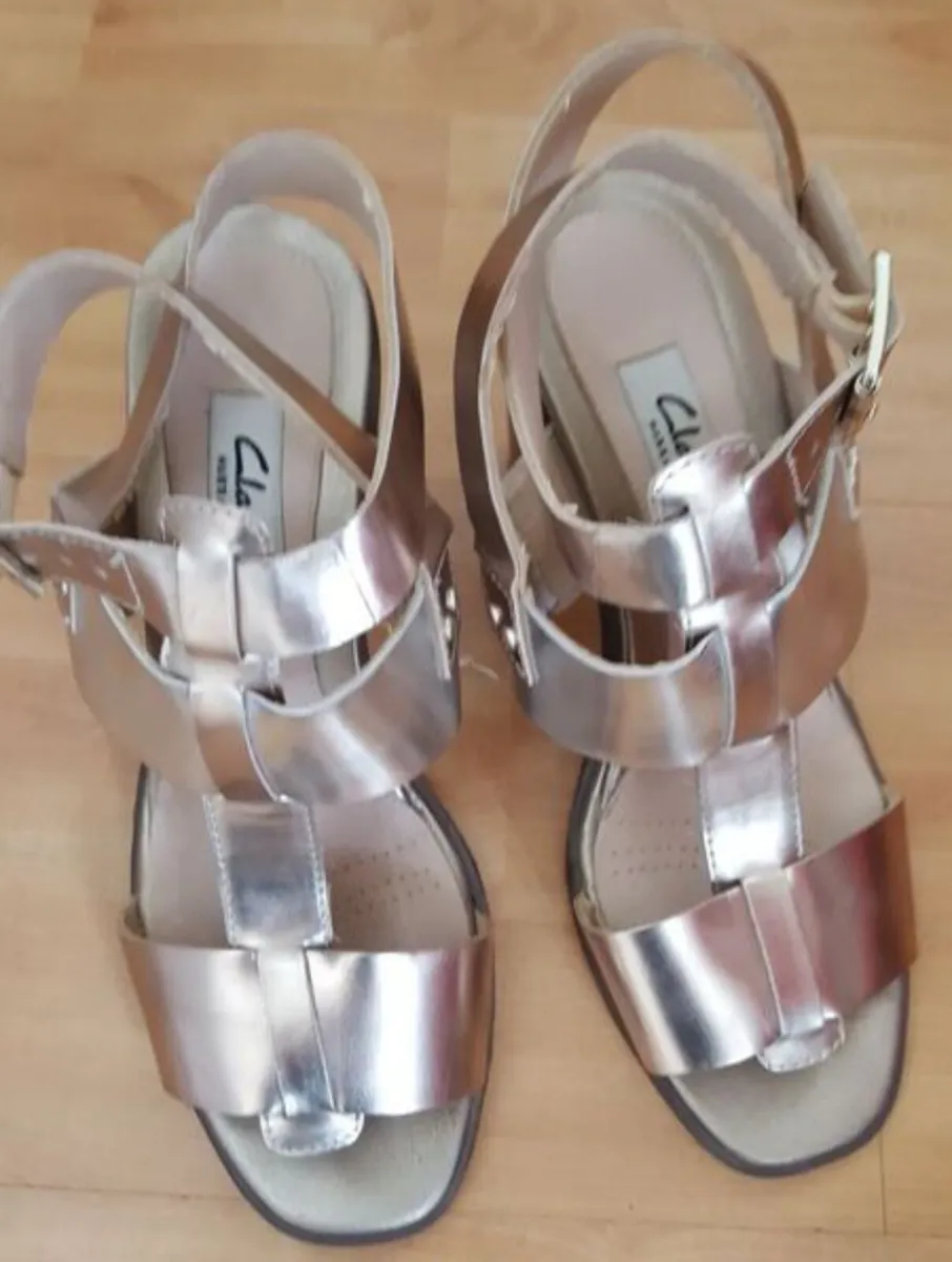 Clarks Sandals UK4 - Image 1