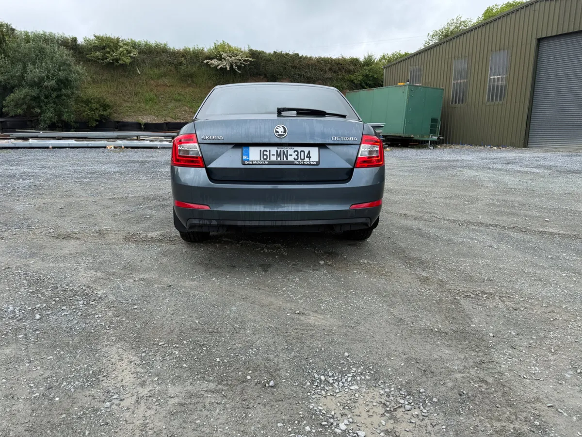 2016 Skoda Octavia 1.2 petrol - Image 3