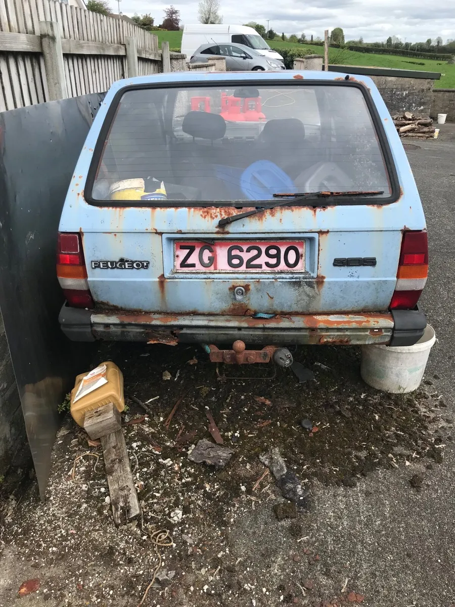 Peugeot 305 1986 - Image 1
