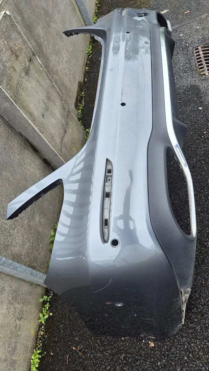 Mercedes E class back bumper  Vw Polo Focus - Image 2
