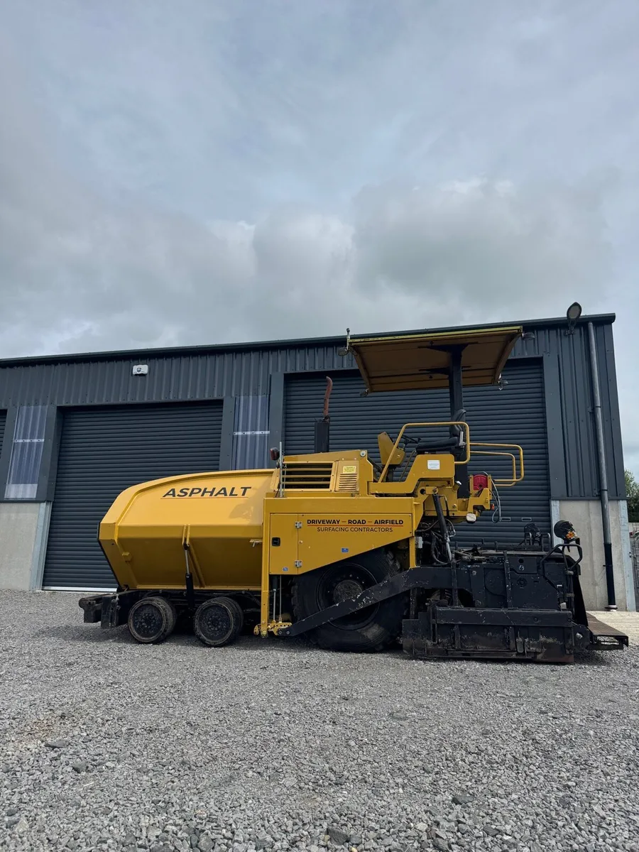 2014 Ammann AFW500E asphalt paver - Image 1