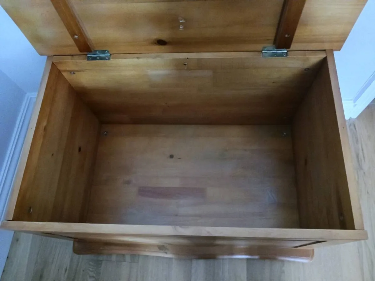 Blanket box - Image 2