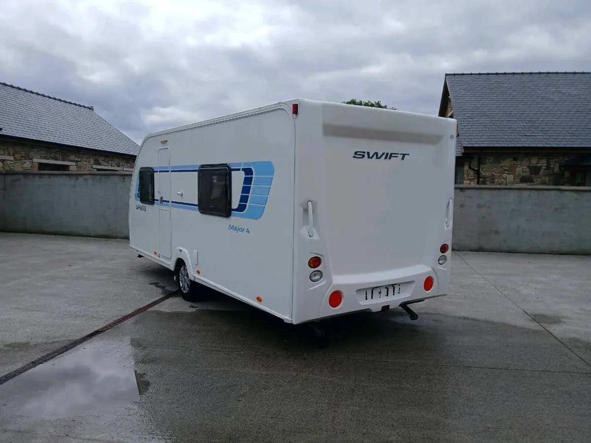 4 berth swift sprite - Image 3