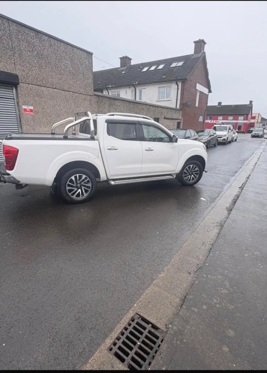 Nissan Navara - Image 3