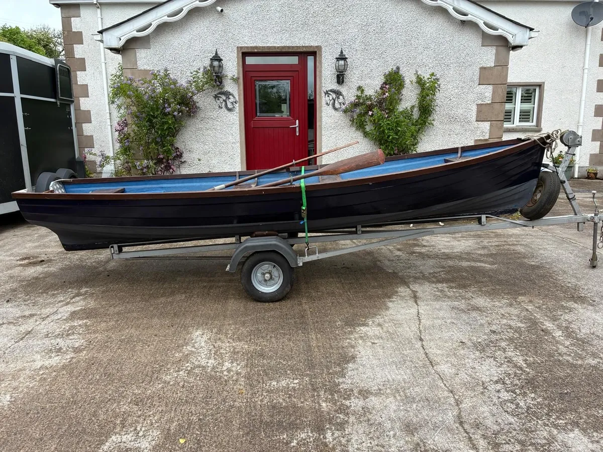 17ft Fishing Boat - Image 2