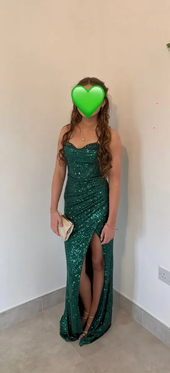 Debs dress - Image 3