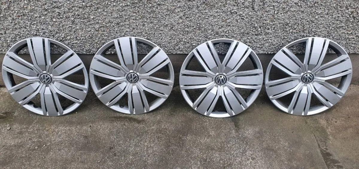 Vw Crafter wheels tyres and hubcaps - Image 1