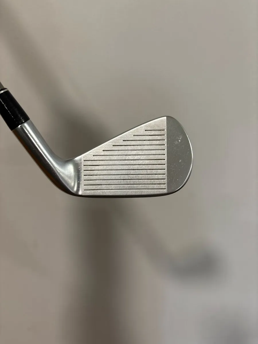 Left Hand Srixon ZX 23deg 4 iron - Image 4