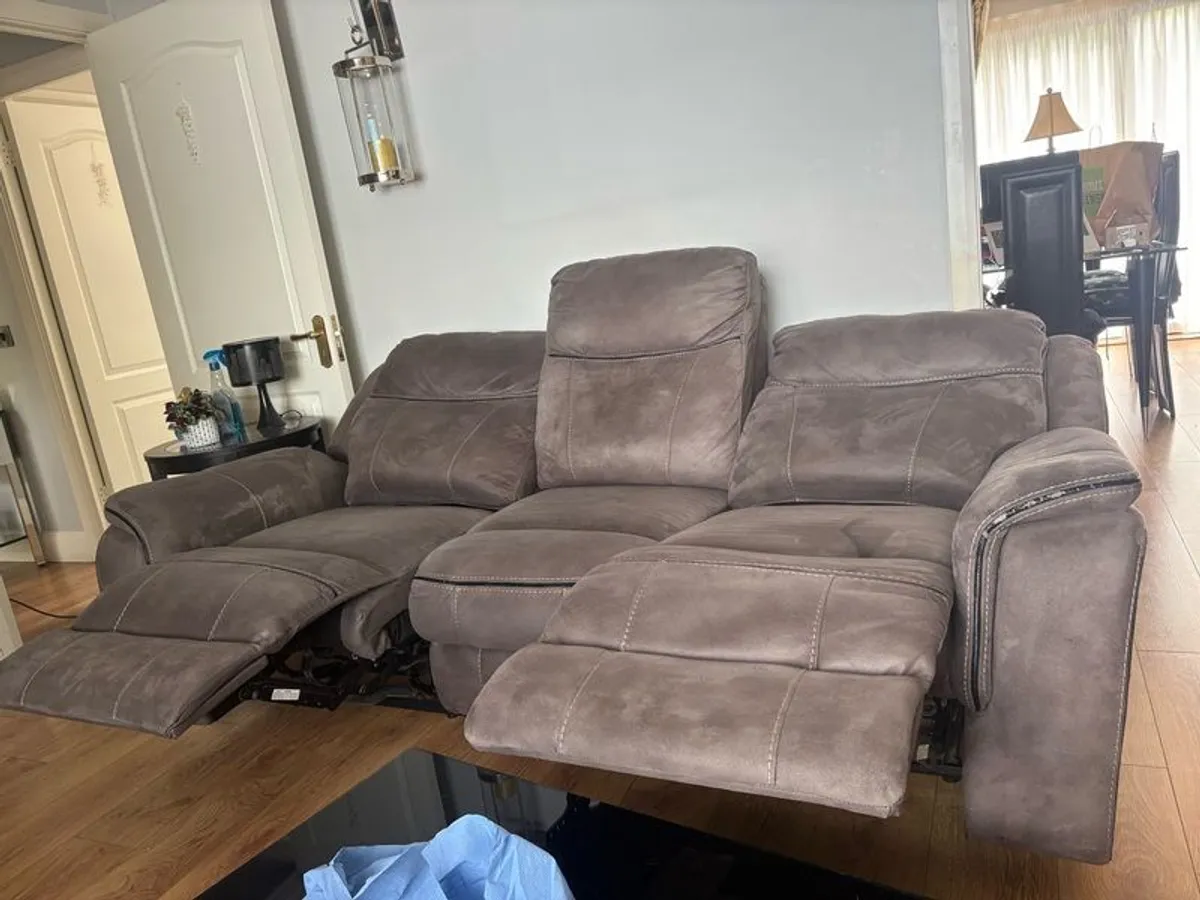 Three and Two Seaters - Image 3
