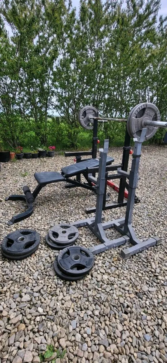 150kg Olympic Weight Set + Bench + Squat Rack - Image 2
