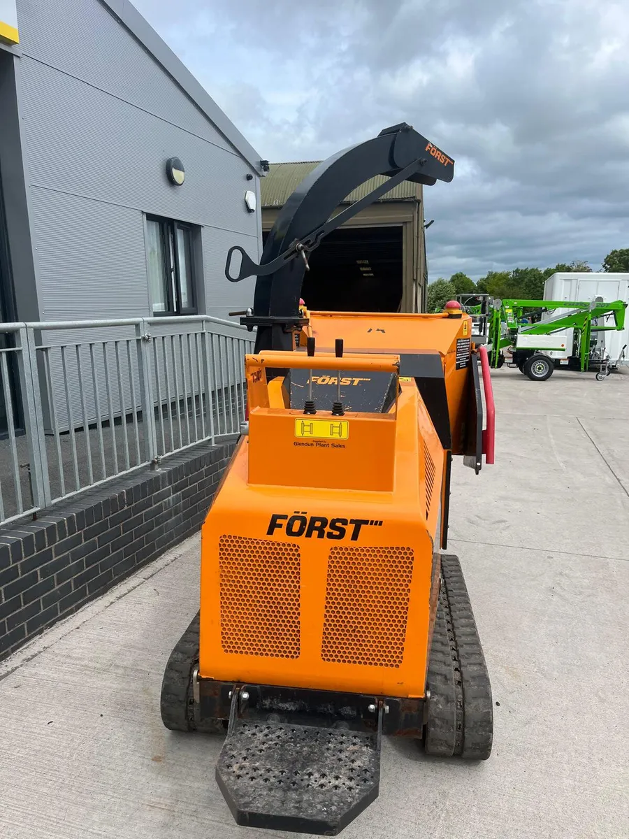 Used 2022 Forst TR8D woodchipper - Image 1