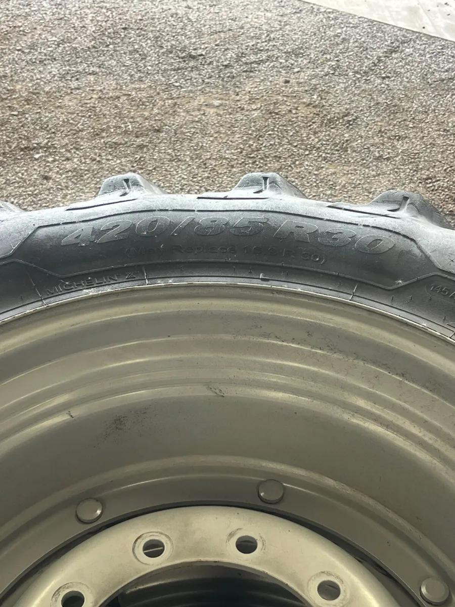 Michelin 520/85/R42 420/85/R30 - Image 4