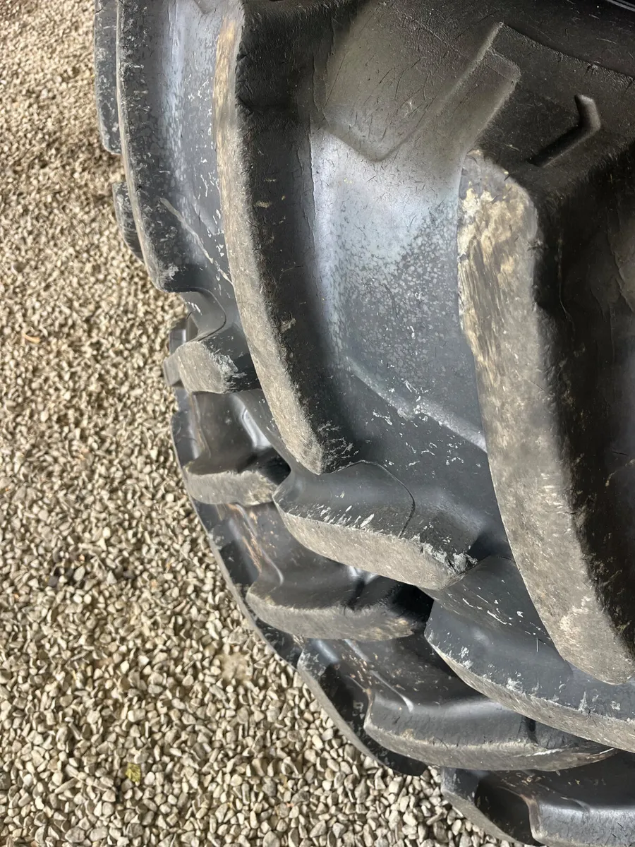 Michelin 520/85/R42 420/85/R30 - Image 2