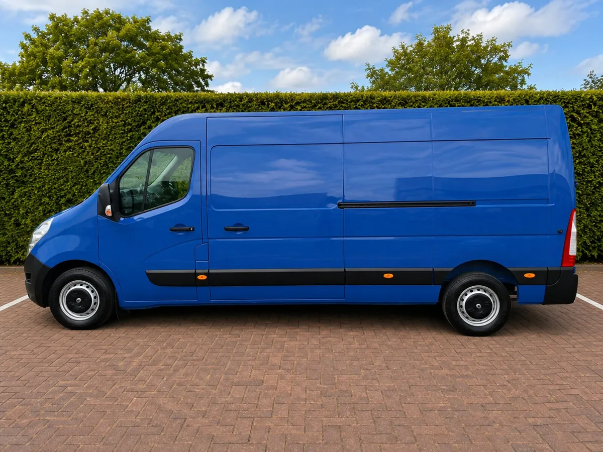 2018 Renault Master New Test and TAX No VAT - Image 4
