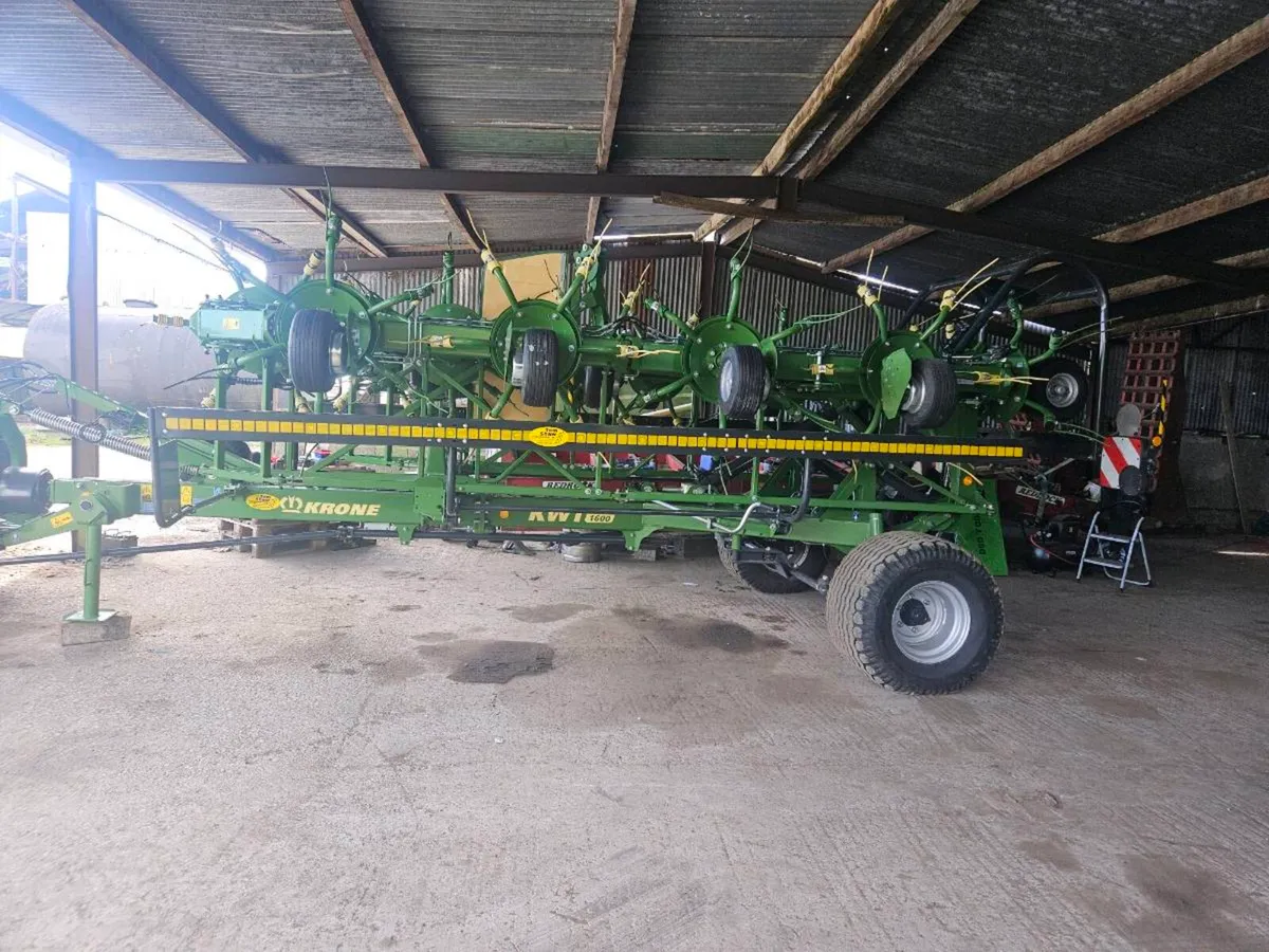 Tractor...New service to the midlands. - Image 2