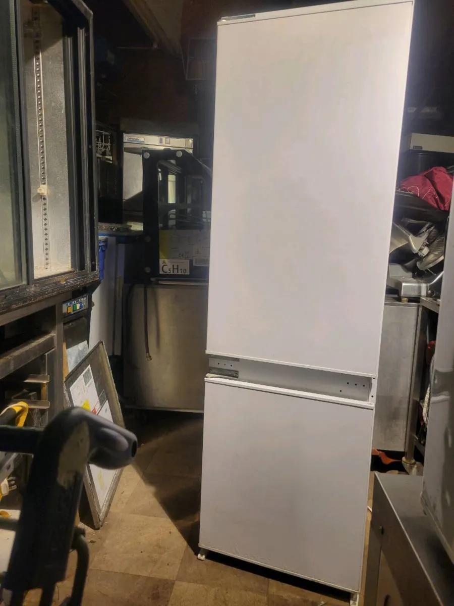 Fridge/Freezer BELLING - Image 1