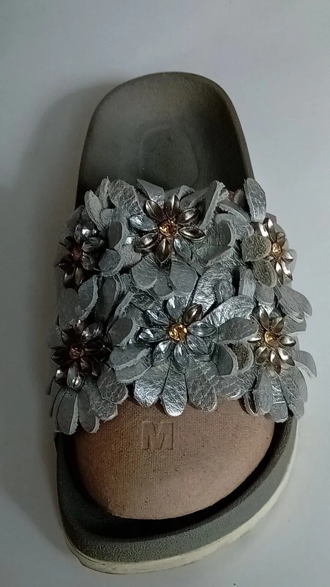 Ladies Slides - Image 3