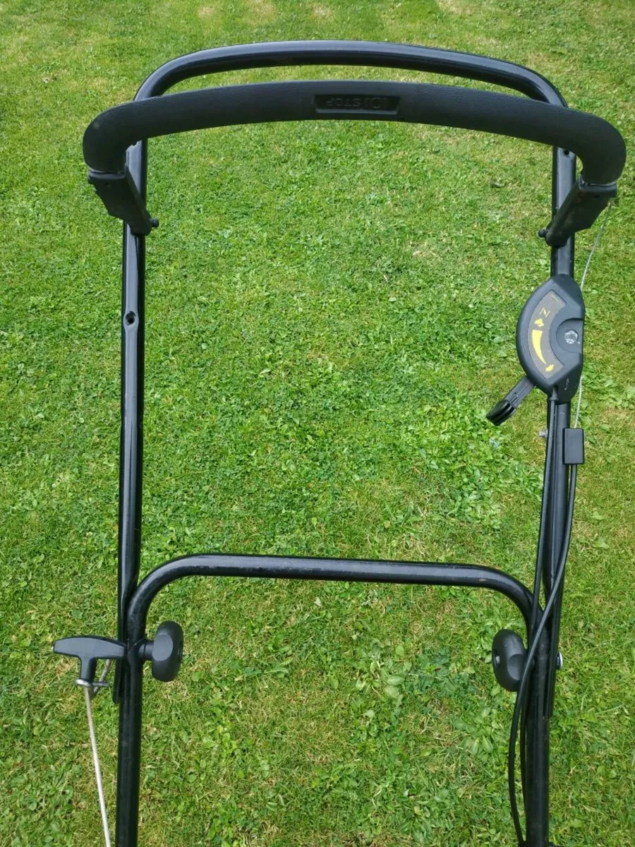 Mount field petrol lawnmower - Image 4