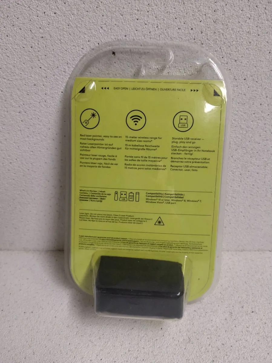 Logitech R400 laser presentation remote - Image 2