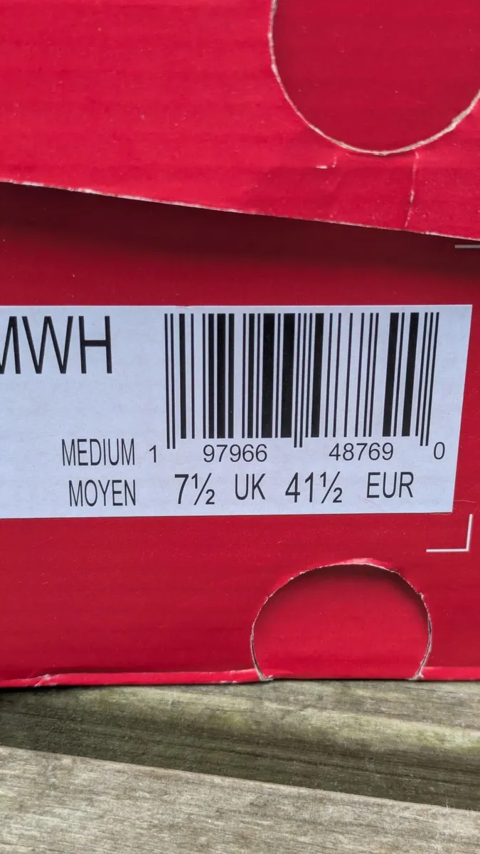 RARE New Balance 442 V2 Pro FG UK7.5 - Image 4