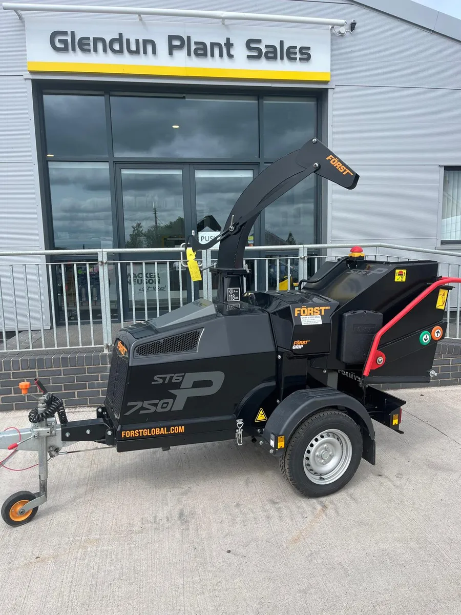 Immaculate 2025 Forst ST6P sub 750kg woodchipper - Image 4