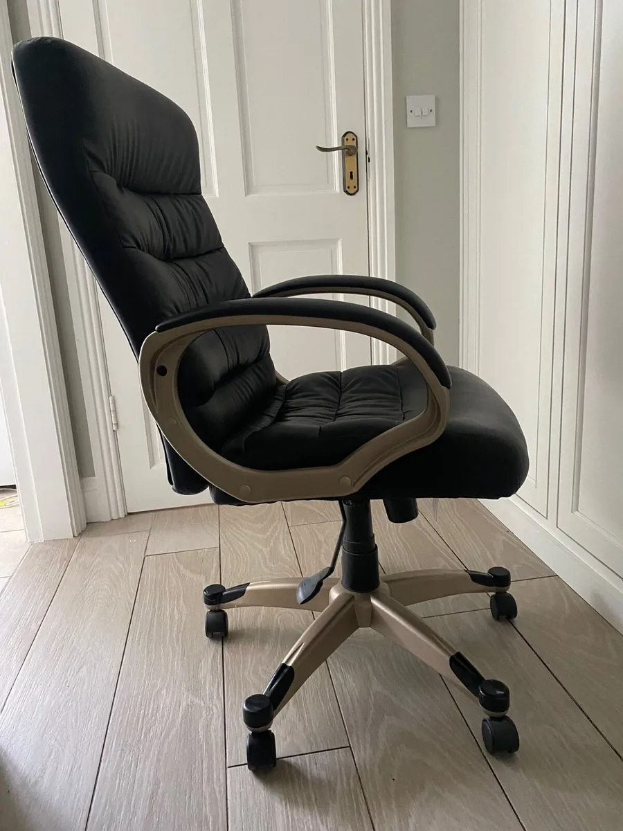 Office Chair - Image 3