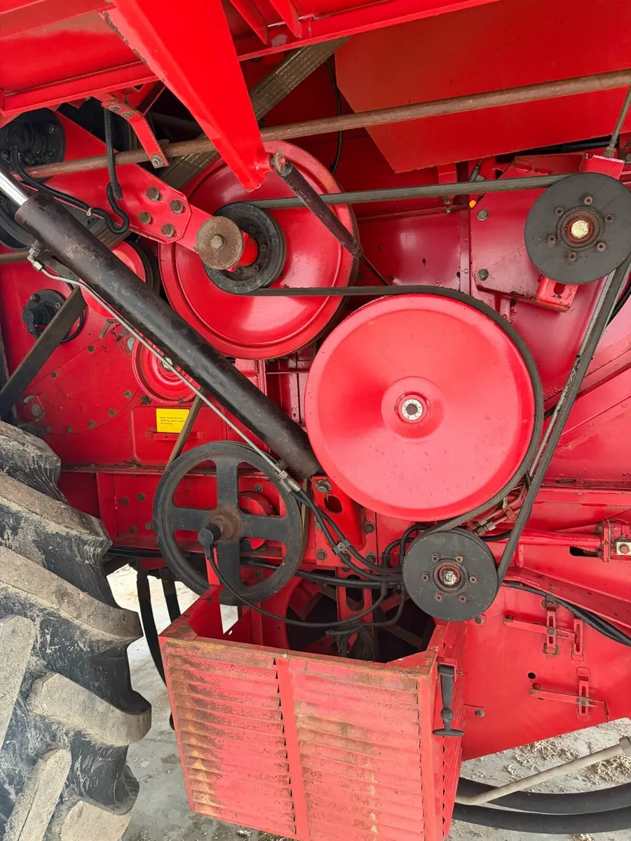 Massey Ferguson 38s combine harvester - Image 3
