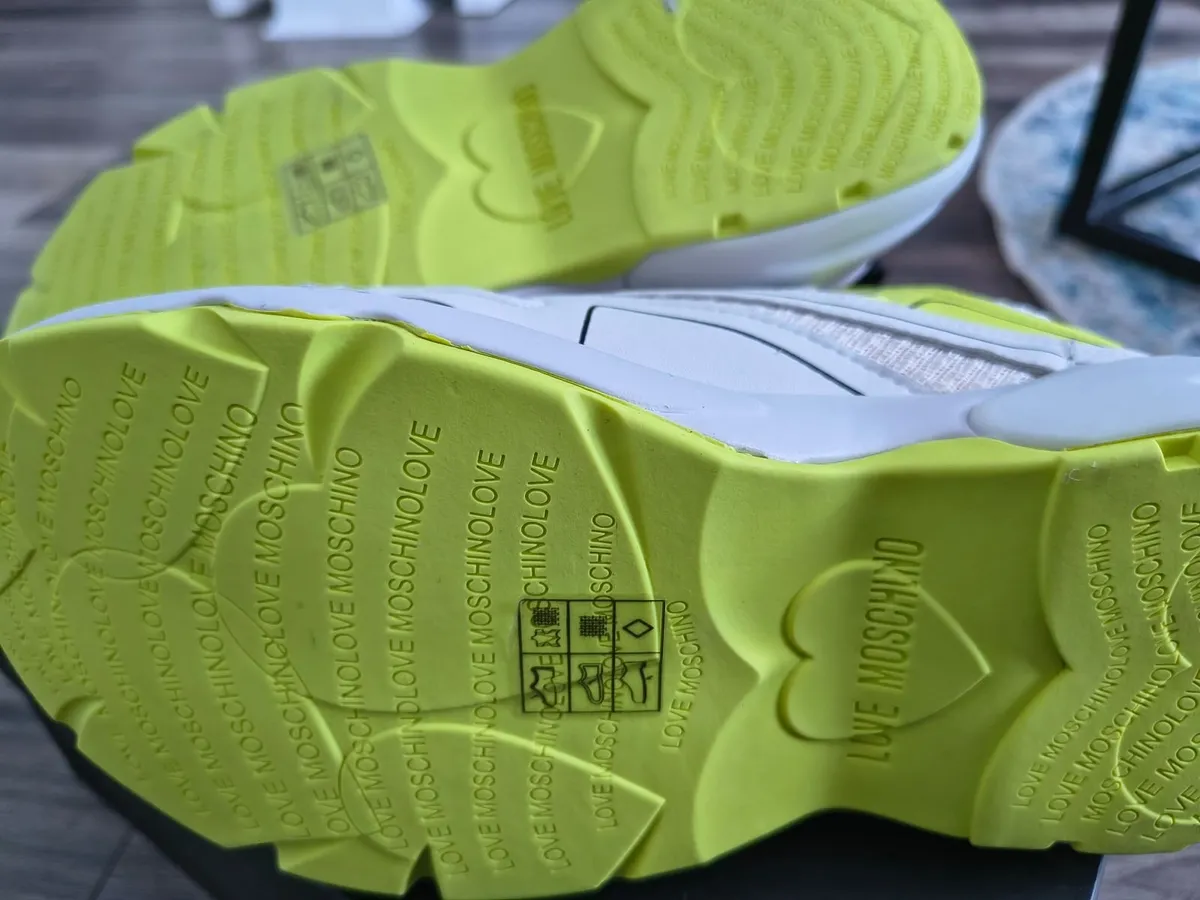 Shoes - Image 3