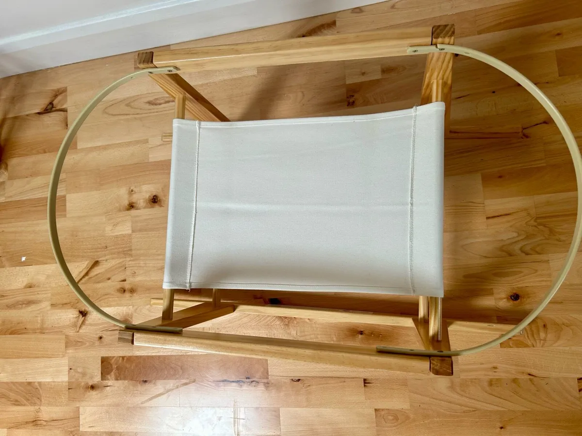 Clevamama Moses Basket - Image 4