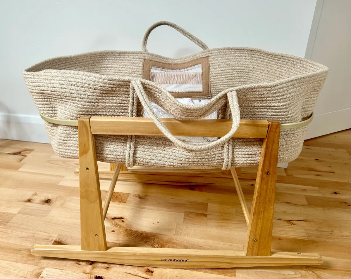 Clevamama Moses Basket - Image 1