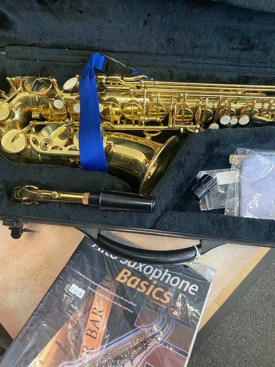 Saxaphone - Image 1