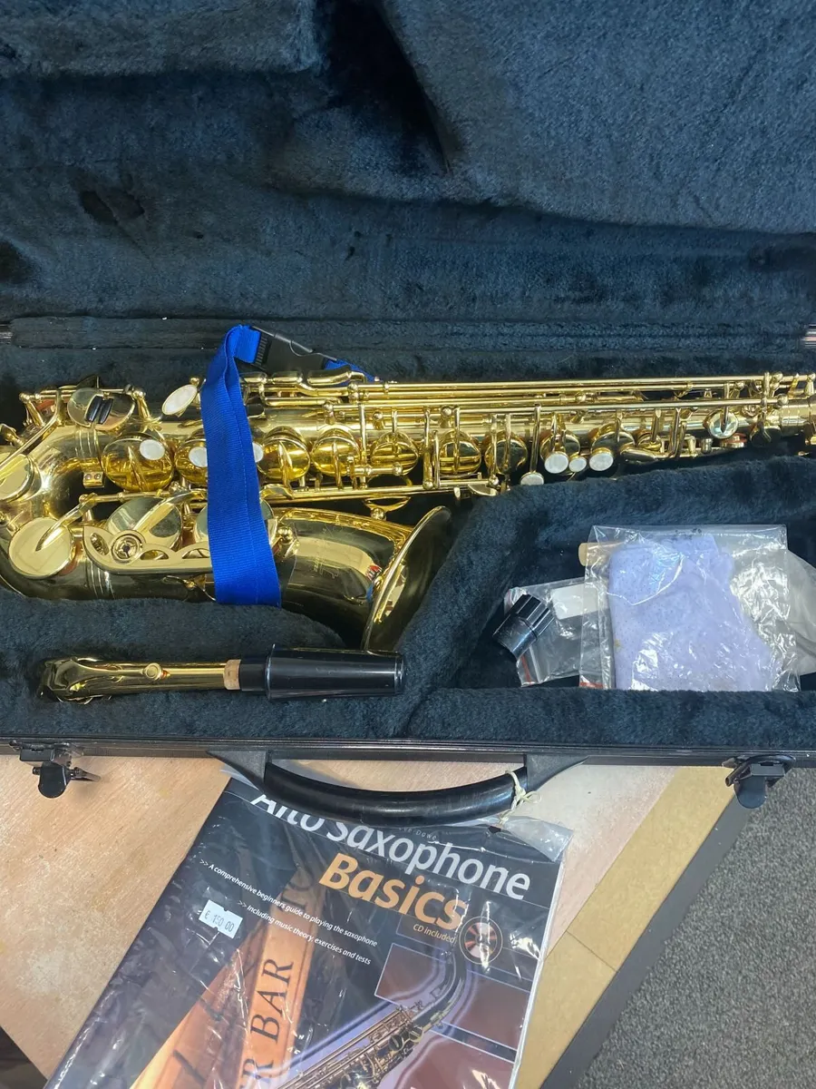 Saxaphone - Image 2