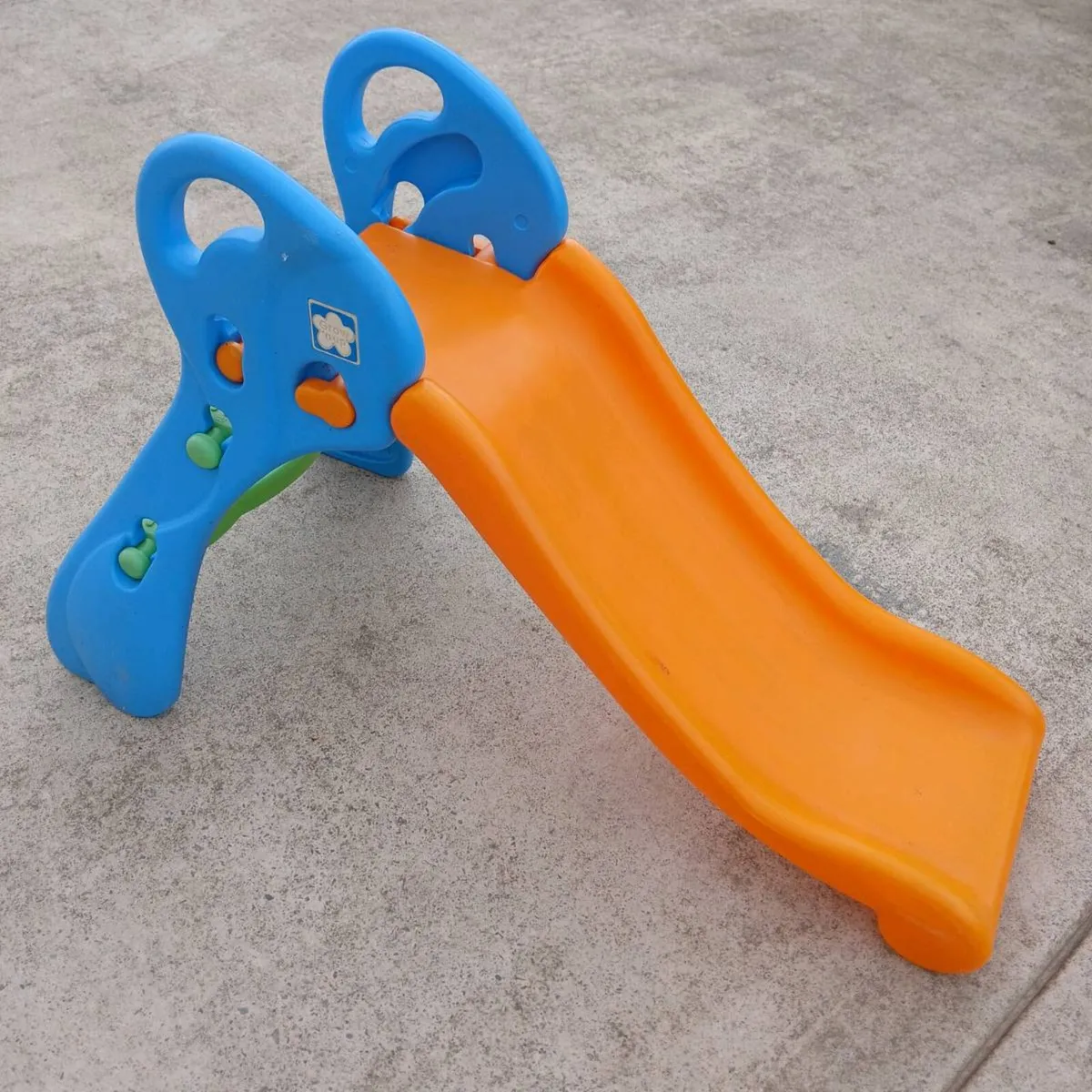 Kids slide - Image 1