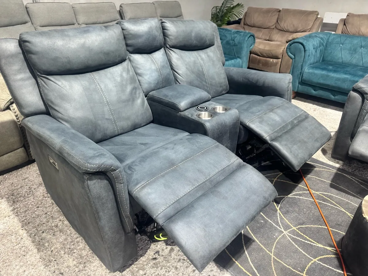 Electric Ez Living 3+2 seater suite - Image 2