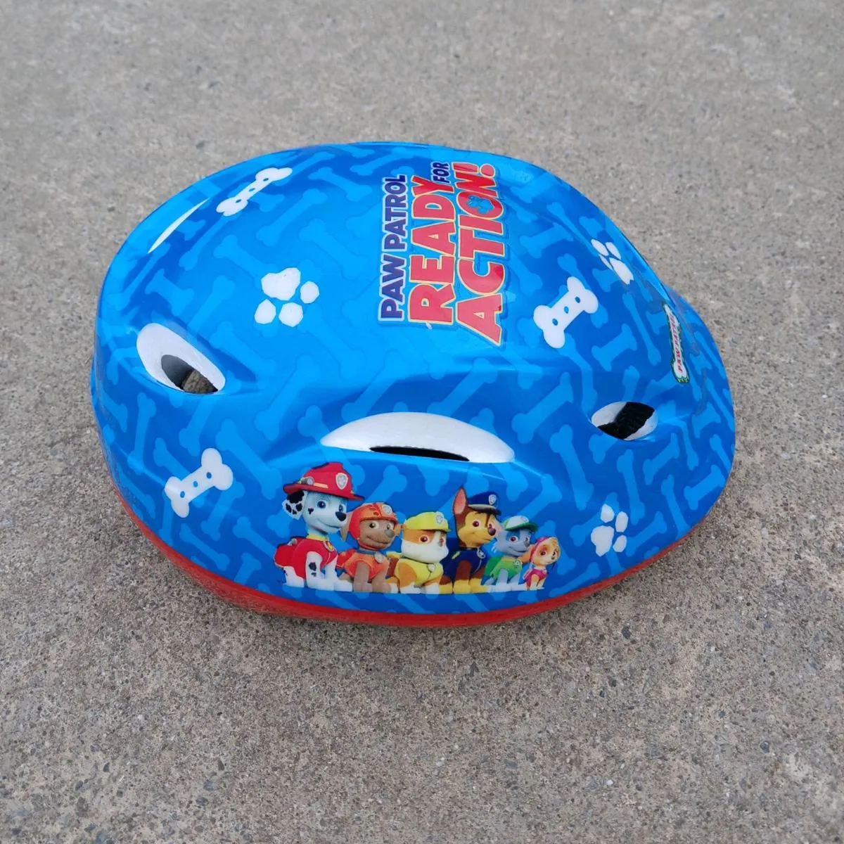 Kids helmet and safety set - Image 3