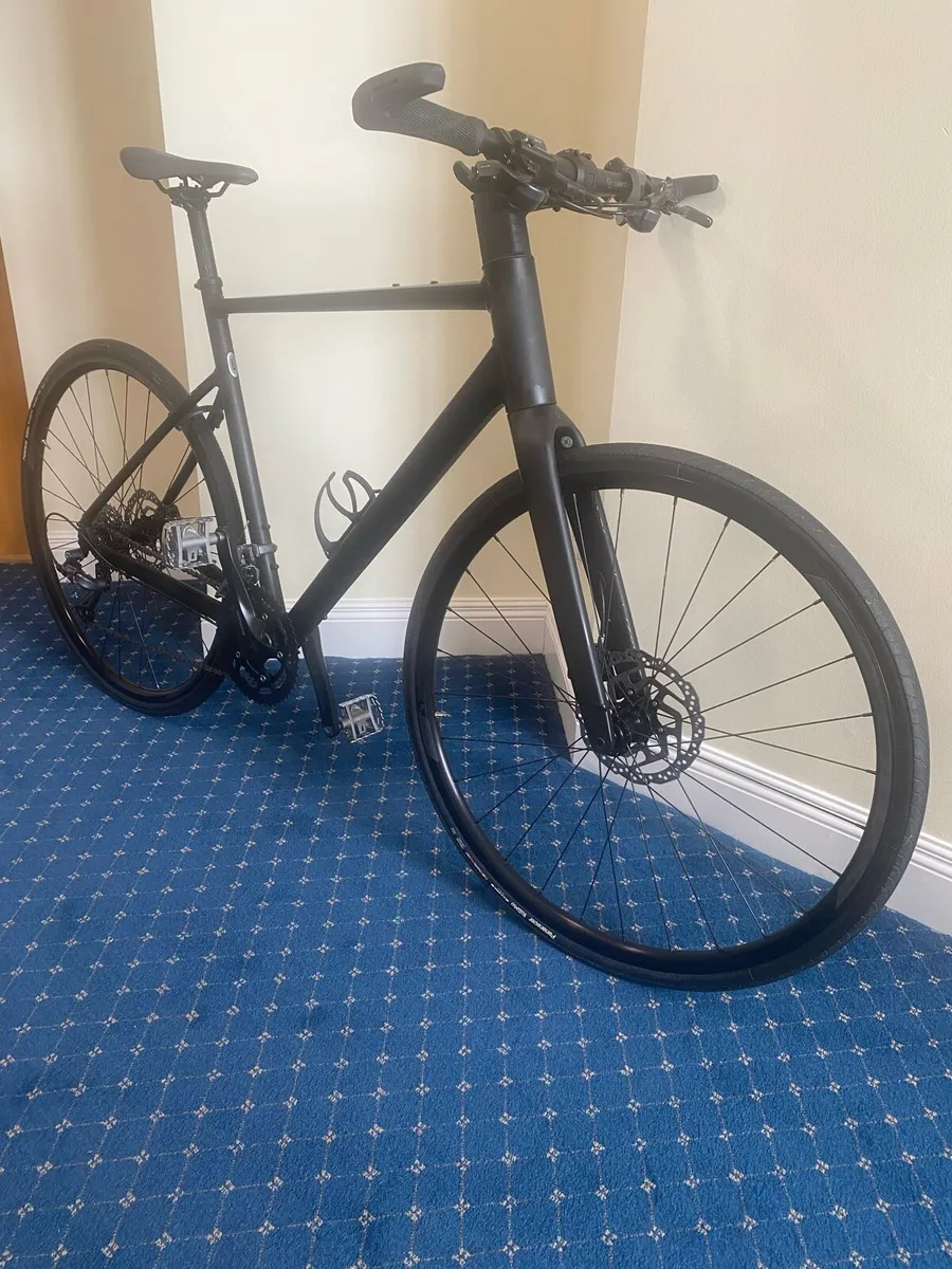 Men’s Road Hybrid bike - Image 2