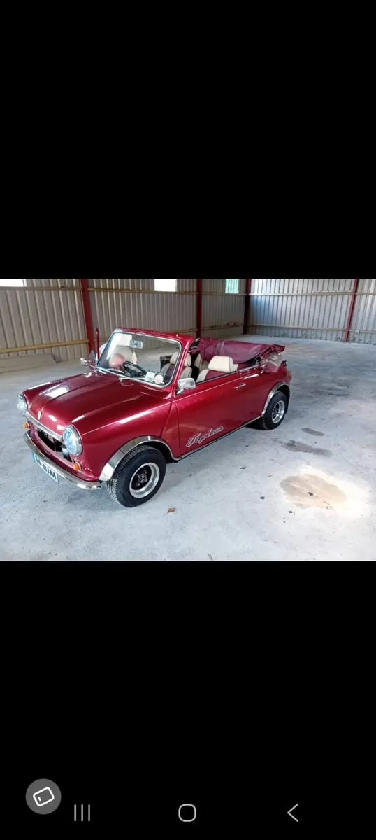 Convertible Mini