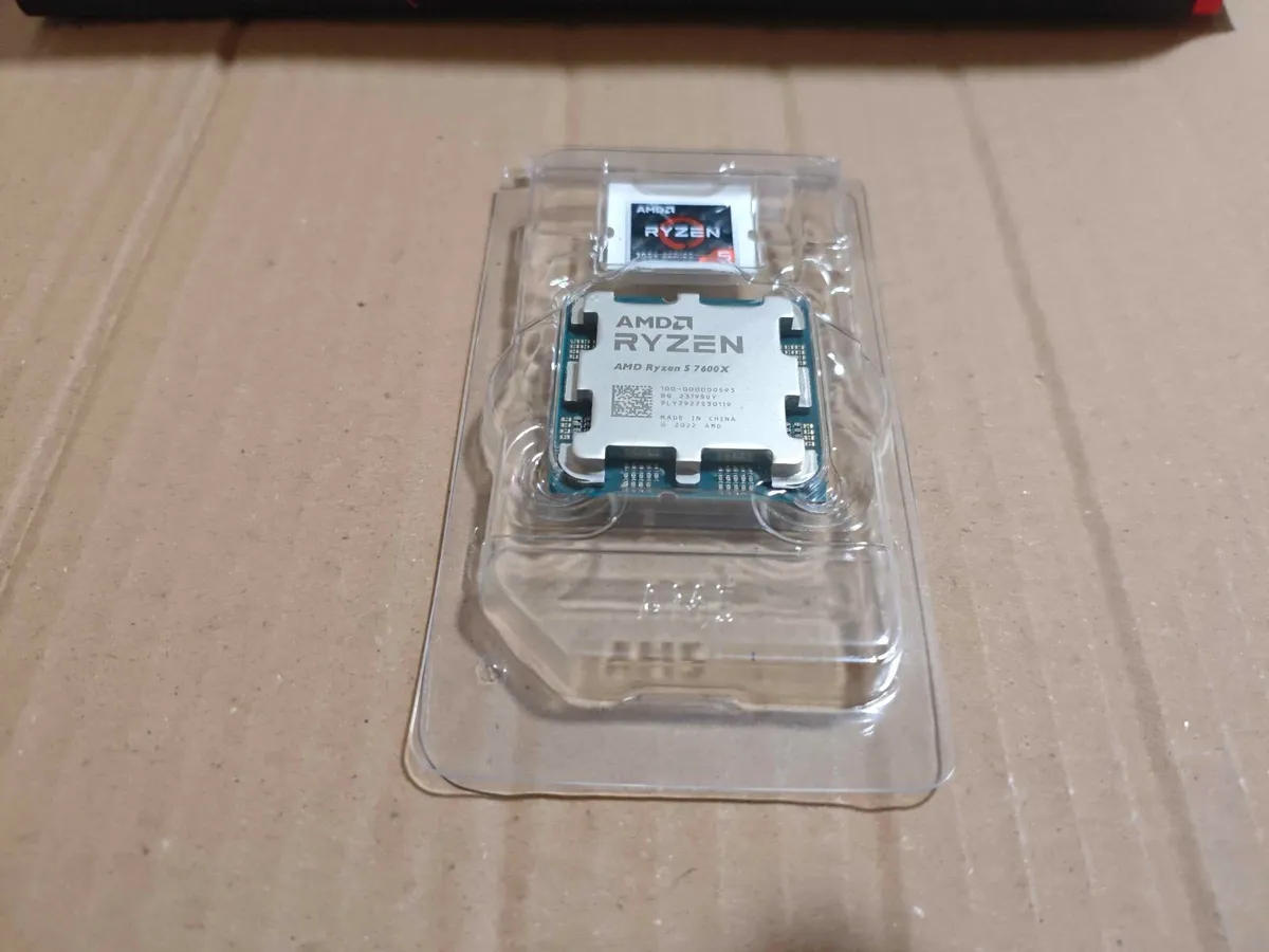 AMD Ryzen™ 5 7600X Desktop Processor - Image 2
