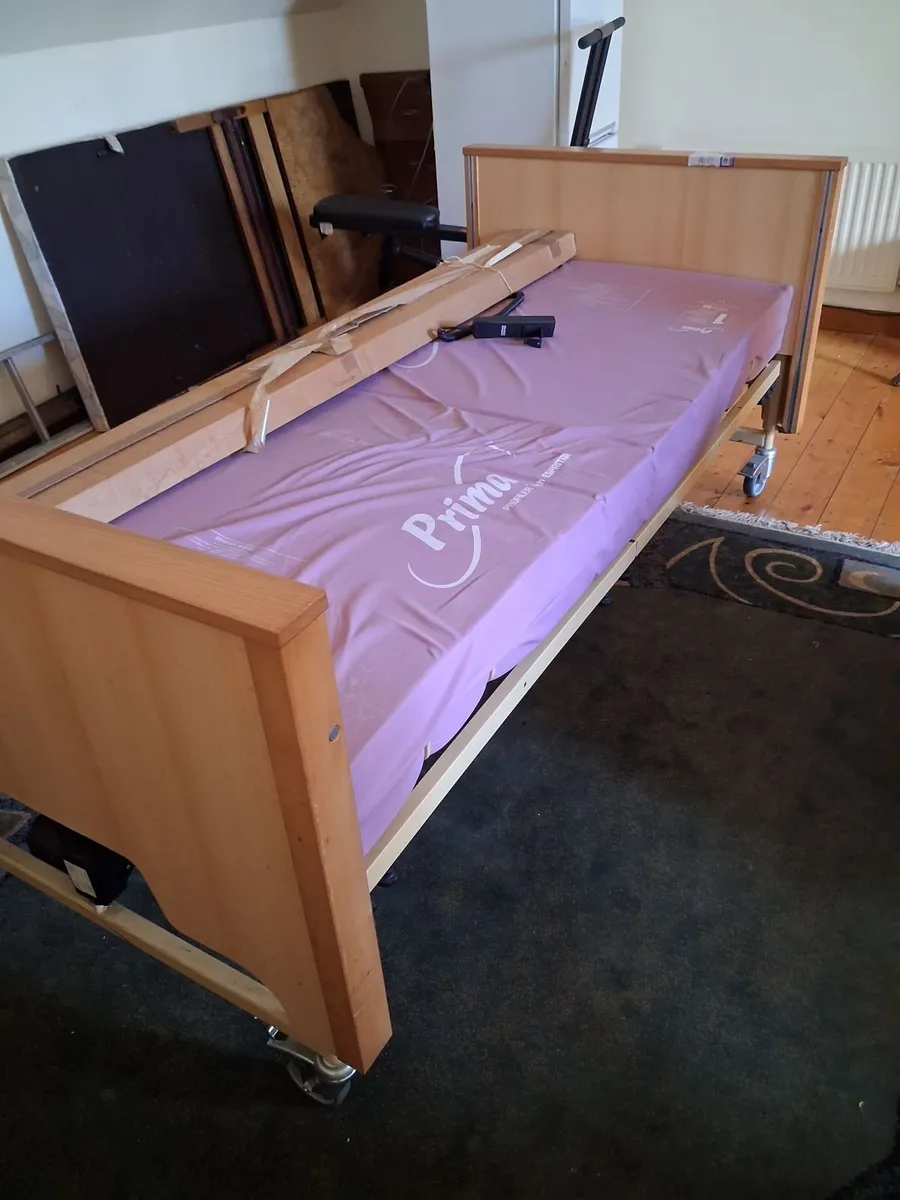 4ft Electric Orthopaedic Bed-€1,700 - Image 2